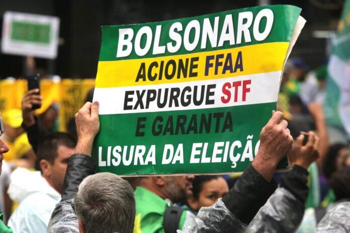 macondo-e-aqui-(por-andre-gustavo-stumpf)