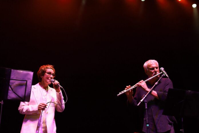 stacey-kent-e-danilo-caymmi-cantam-tom-jobim-em-noite-bossa-nova