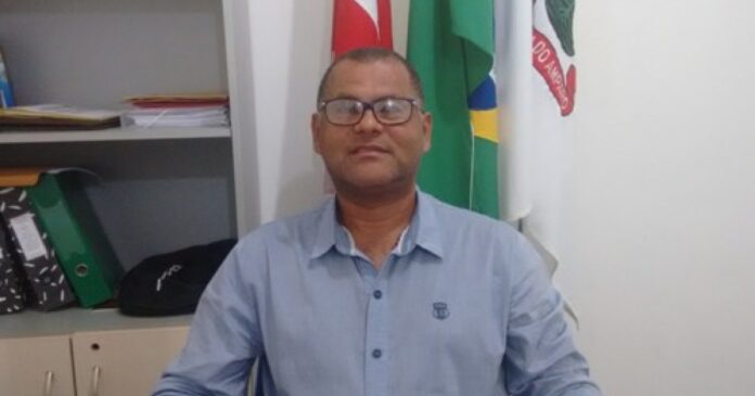 prefeito-de-cidade-baiana-convoca-aprovados-em-concurso-feito-ha-12-anos