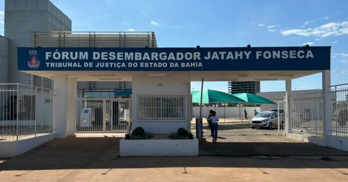 forum-de-luis-eduardo-magalhaes-e-rebatizado-com-o-nome-do-desembargador-jatahy-fonseca
