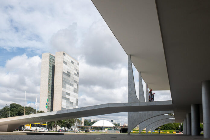camara-aprova-urgencia-de-texto-no-pacote-de-corte-de-gastos