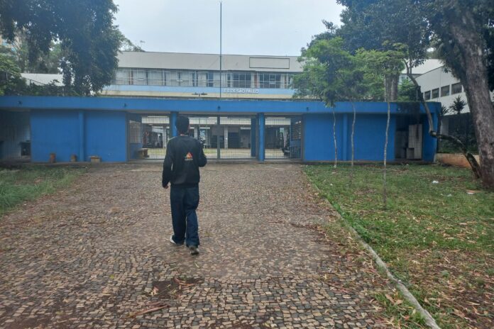 escola-onde-herzog-estudou-sera-interditada-para-obras-no-centro-de-sp