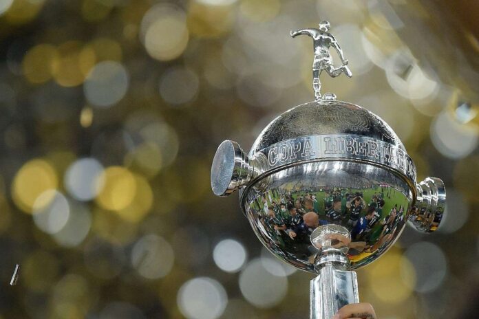 brasilia-pode-sediar-final-da-libertadores,-diz-presidente-da-conmebol