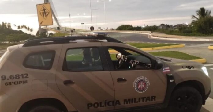 policia-militar-apreende-drogas-e-prende-suspeitos-em-ilheus
