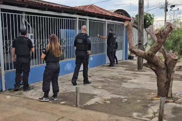 bilhetes-de-presos-sao-apreendidos-durante-acao-contra-comboio-do-cao