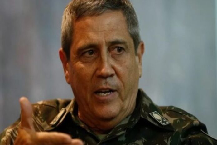 pf-diz-que-mensagens-de-braga-netto-e-pai-de-mauro-cid-foram-apagadas