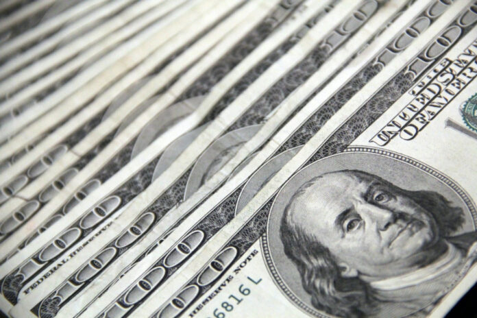 banco-central-realiza-novo-leilao-extraordinario-de-dolares-para-conter-alta-da-moeda