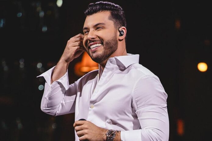 murilo-huff-e-atingido-por-garrafa-de-cerveja-e-expulsa-fa-de-show