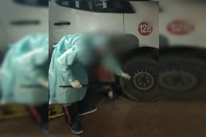 video:-com-ambulancias-novas-paradas,-viaturas-velhas-do-samu-quebram