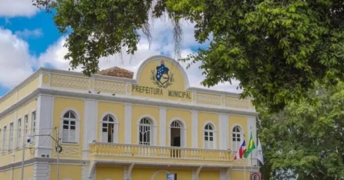 prefeitura-baiana-anuncia-demissao-de-120-servidores-a-15-dias-de-final-de-mandato