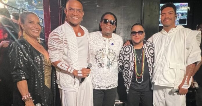 axe-music-ganha-homenagem-na-globo-com-edicao-especial-do-altas-horas;-saiba-mais