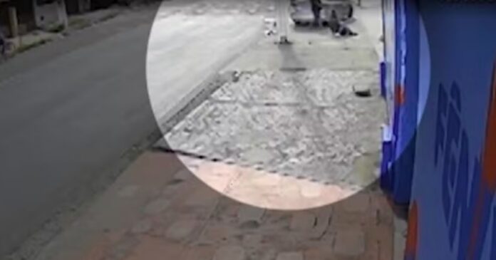 porteiro-e-baleado-em-porta-de-escola-no-sul-da-bahia;-video-mostra-acao