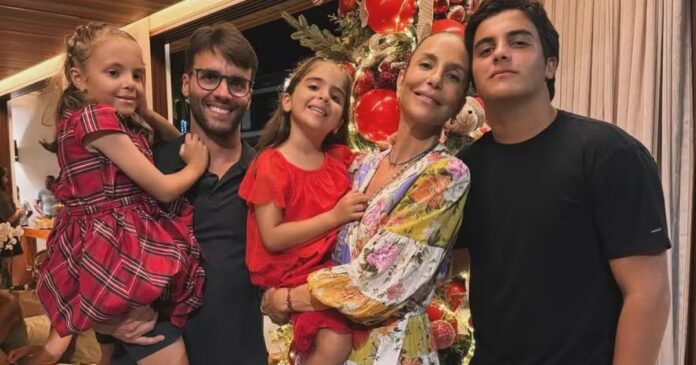 ivete-sangalo-escolhe-praia-do-forte-para-celebrar-natal-em-familia