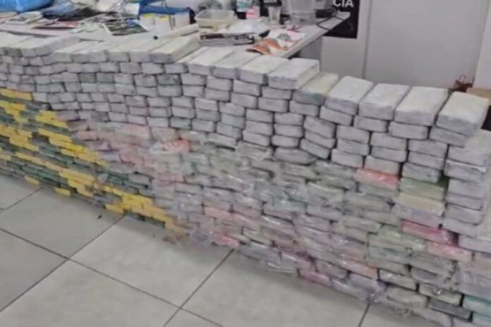 chefe-do-pcc-e-preso-ao-desembarcar-de-navio-de-cruzeiro-em-santos