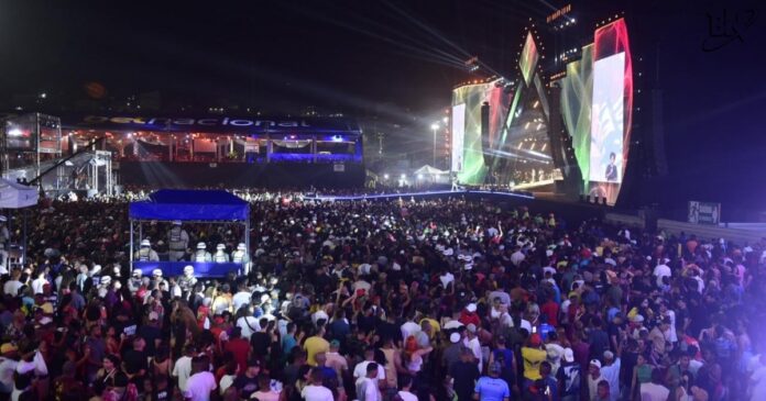 fas-de-bell-“botam-a-base”-e-antecipam-clima-de-carnaval-no-festival-virada-salvador-2025
