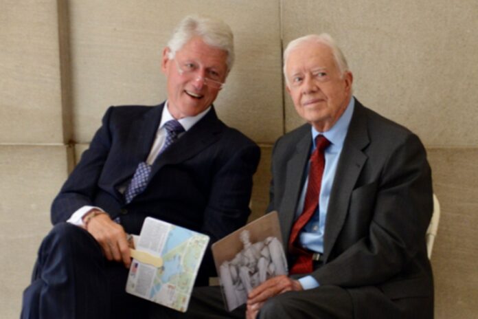bill-clinton-lamenta-morte-de-jimmy-carter:-“viveu-para-servir”