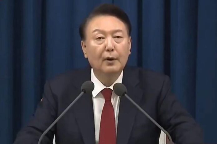 coreia-do-sul:-investigadores-pedem-ordem-de-prisao-para-yoon-suk-yeol
