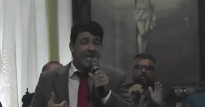 vereador-preso-na-overclean-e-vaiado-na-cerimonia-de-posse-em-nazare:-“inveja-mata”