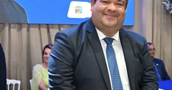 com-chapa-unica,-vereador-e-eleito-presidente-da-camara-de-vitoria-da-conquista