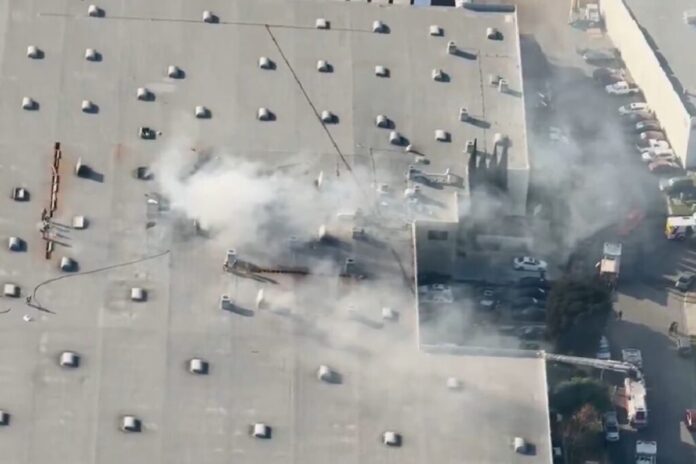 acidente-aereo-deixa-dois-mortos-e-19-feridos-na-california-(eua)
