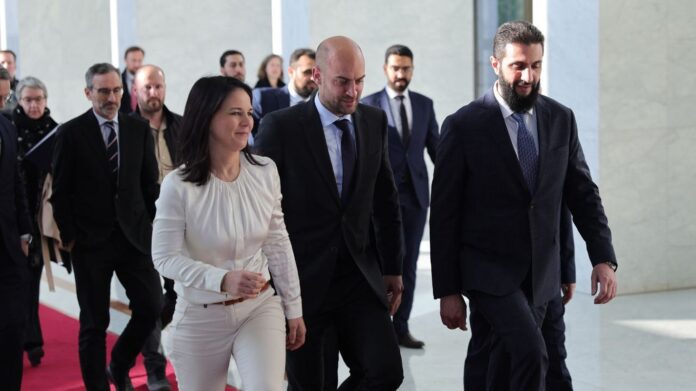 novo-lider-da-siria-recebe-autoridades-da-franca,-alemanha-e-ue