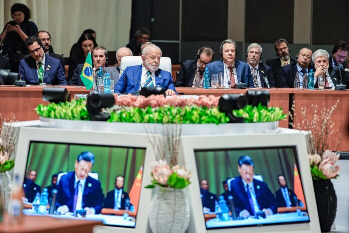 brasil-lidera-os-brics-sob-o-risco-de-guerra-tarifaria-com-trump