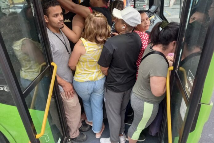 veja-como-pagar-menos-no-trem,-metro-e-onibus,-mesmo-com-aumento-em-sp