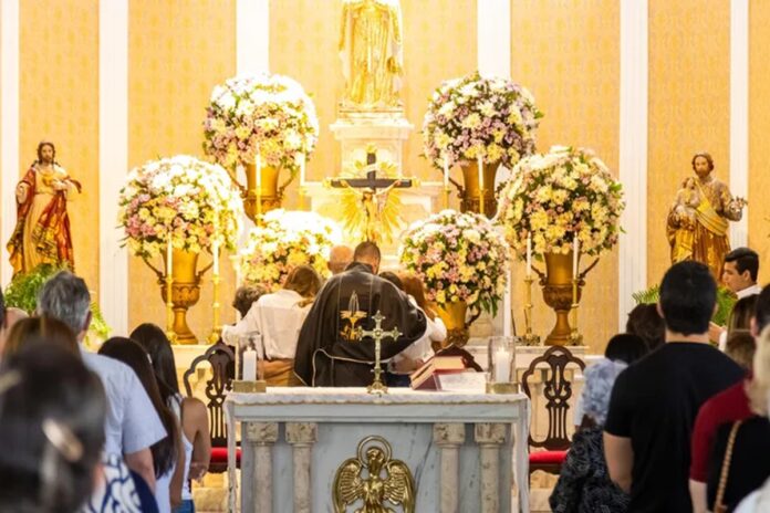 tristeza-e-comocao:-familiares-homenageiam-medica-morta-na-tailandia