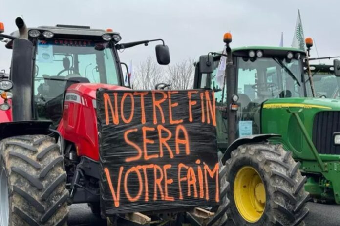 agricultores-franceses-revoltados-ameacam-bloquear-paris-com-tratores