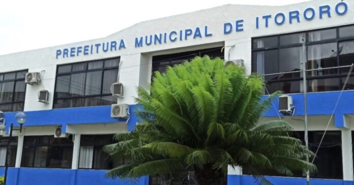 predio-da-prefeitura-de-itororo-e-alvo-de-tentativa-de-incendio