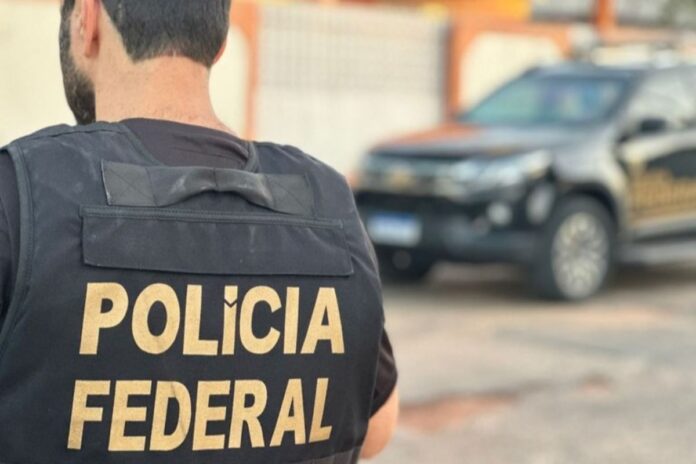 pf-prende-dupla-que-criou-pessoas-falsas-para-fraudar-r$-7-mi-do-inss