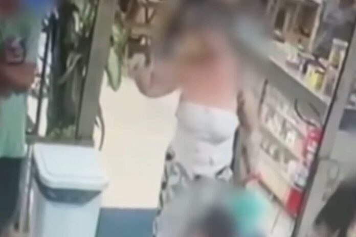 mulher-que-atacou-cliente-em-padaria-xingou-vitima-de-“gorda-e-baleia”