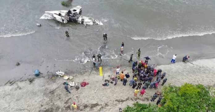 sobreviventes-de-aviao-que-explodiu-em-ubatuba-(sp)-sao-transferidos-para-outra-cidade