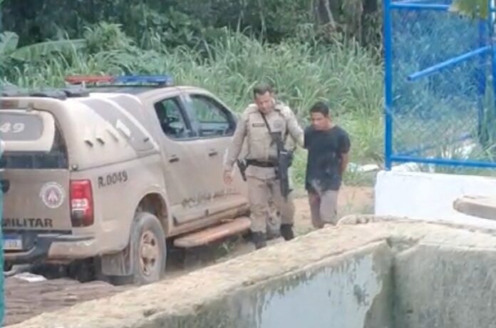 policia-militar-prende-suspeito-de-roubo-a-correspondente-bancario-e-recupera-r$-5-mil-roubados
