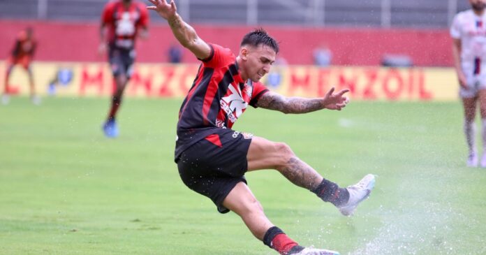 vitoria-empata-com-barcelona-de-ilheus-em-estreia-no-campeonato-baiano