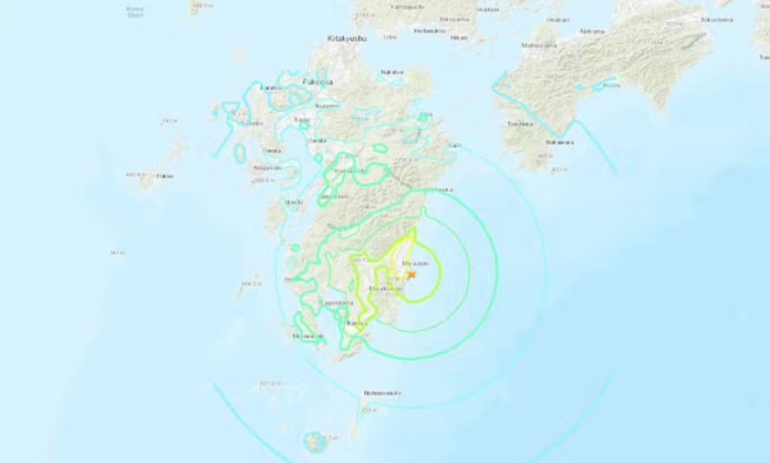 japao-lanca-alerta-de-tsunami-apos-terremoto-de-magnitude-6,8