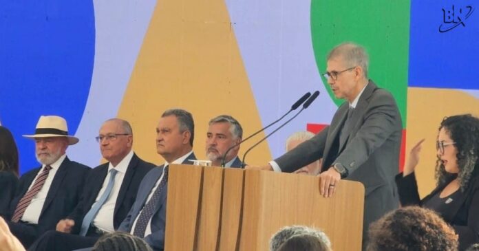 sidonio-palmeira-toma-posse-como-secretario-de-comunicacao-e-brinca-com-sua-baianidade