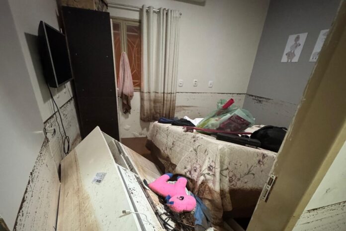 familia-que-perdeu-tudo-com-chuvas-no-piaui-pede-ajuda-em-vaquinha