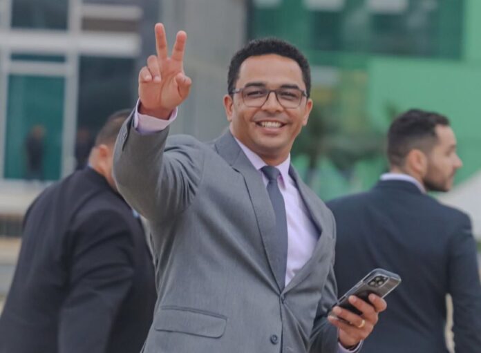 prefeito-de-embu-guacu-nomeia-esposa-e-irmao-como-secretarios