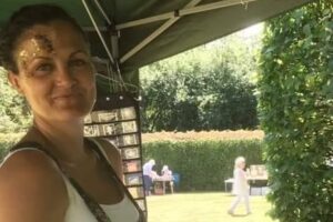 mulher-morre-apos-ignorar-sintoma-de-cancer-no-pancreas.-saiba-qual