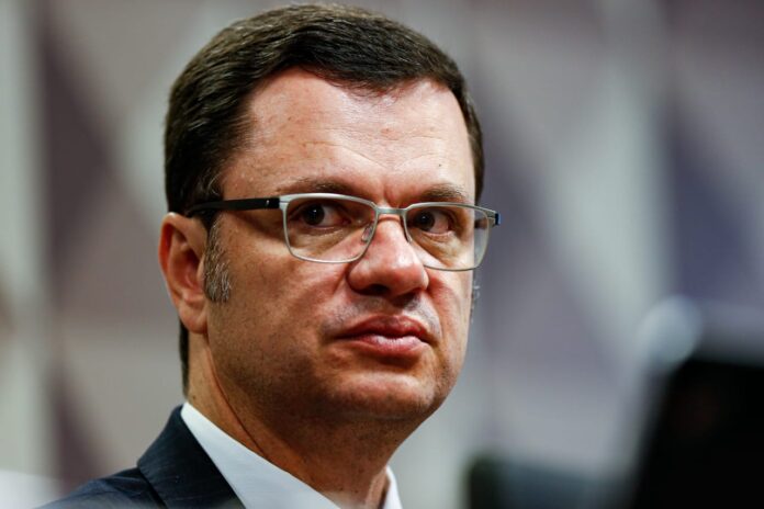justica-nega-pedido-para-anderson-torres-ter-40-passaros-de-volta