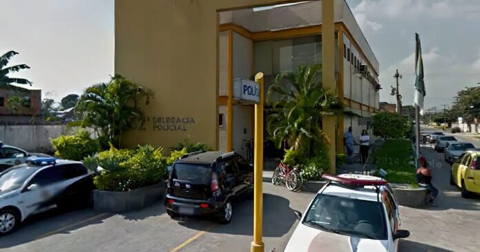 viatura-policial-clonada-e-usada-para-roubo-de-cargas-no-rio-de-janeiro