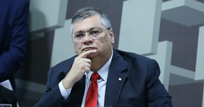 justica-federal-aceita-pedido-da-pf-para-distribuir-a-relatoria-da-overclean-a-flavio-dino