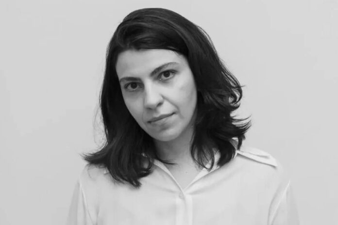 “cpf-na-nota”:-apos-exposed,-escritora-defende-o-marido-em-carta.-leia