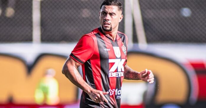 campeao-do-nordestao-pelo-sampaio-correa,-wellington-rato-busca-repetir-feito-no-vitoria