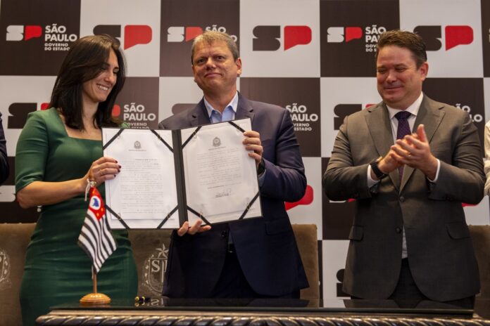 na-contramao-de-trump,-tarcisio-lanca-conselho-de-mudancas-climaticas