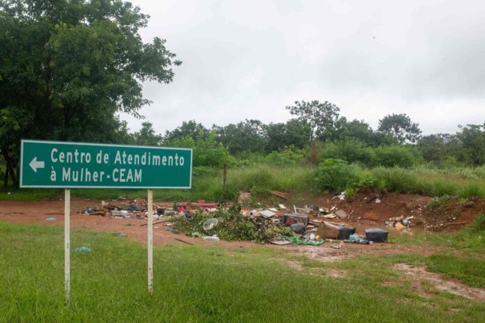 df-tem-4-mil-areas-com-descarte-irregular-de-lixo.-veja-mapa