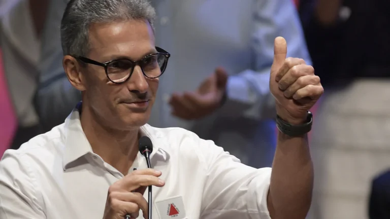 lula-critica-fala-de-zema-sobre-divida-dos-estados:-para-dizer-obrigado,-e-preciso-ter-grandeza