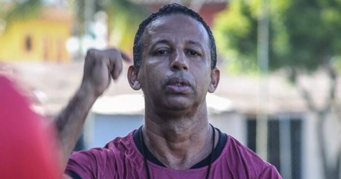 barcelona-demite-treinador-sergio-araujo-apos-empate-contra-o-jacobina
