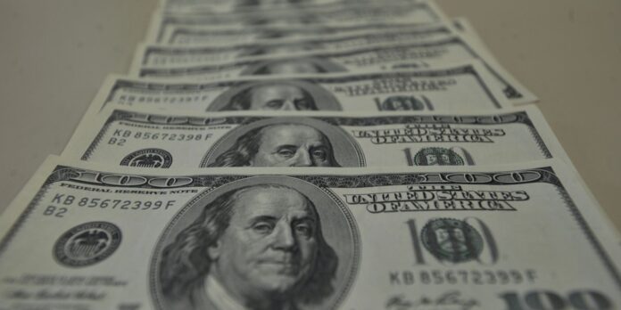 contas-externas-tem-saldo-negativo-de-us$-56-bilhoes-em-2024